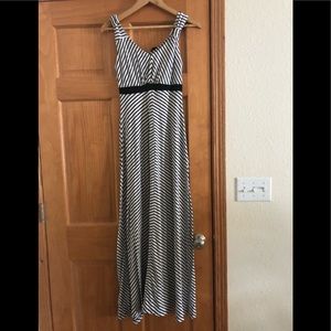 Women’s maxi dress